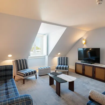 Palacio Ludovice Wine Experience 5* Лиссабон